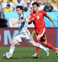 Argentina beat Switzerland 1-0