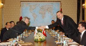 Japan, Turkey agree to counter Iran's nuclear research resumptio