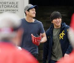 Baseball: Ohtani at Angels spring training camp