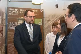 Polish ambassador visits Japan's Tsuruga