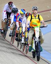 Olympic scenes: Pacer leads keirin cyclists