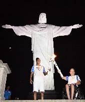 Paralympics: Torch relay arrives in Rio