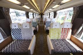 Renewed train for group trips