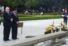 CORRECTED U.S. envoy in Hiroshima