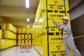 Temporary storage of low-level radioactive waste shown to press