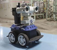 Robot to inspect power plants