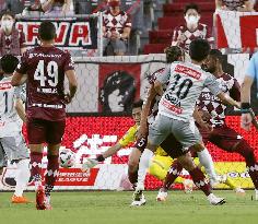 Football: Vissel Kobe v Kawasaki Frontale