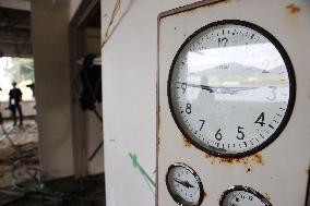 Disaster-hit clock in northeastern Japan