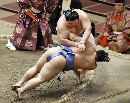 Sumo: Shodai clinches 1st-ever title