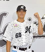 Taiwanese pitcher Chen joins Chiba Lotte Marines