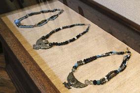 Exhibition on Ainu indigenous people's handicrafts