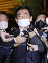 South Korean lawmakers meet with Japan PM Suga
