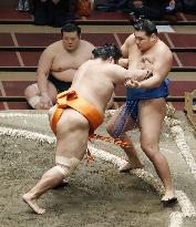 November Grand Sumo Tournament