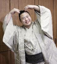 Sumo wrestler Tobizaru
