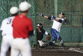 Baseball: Ichiro as temporary coach for high school team