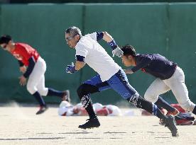 Baseball: Ichiro as temporary coach for high school team