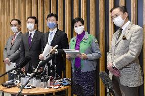 Tokyo, nearby prefectures urge gov't to declare virus emergency
