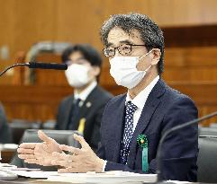 Japan extends virus emergency for Tokyo and other regions