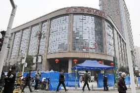 Wuhan hospital where late doctor worked