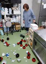 Strong quake hits northeastern Japan