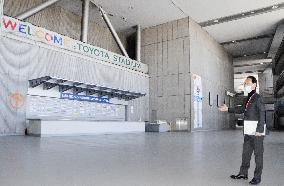 Anti-virus vaccination at Toyota Stadium