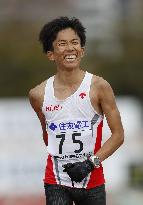 Athletics: Suzuki sets Japanese marathon record