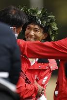 Athletics: Suzuki sets Japanese marathon record