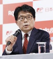 Rakuten, Japan Post in capital tie-up