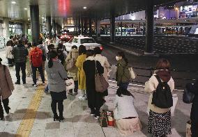 Powerful quake hits northeastern Japan, tsunami warning issued