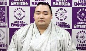 Sumo: Kakuryu's press conference on retirement