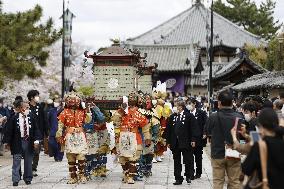 Ceremony in memory of ancient Japanese politician Prince Shotoku