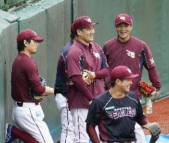 Baseball: Tanaka set for belated season debut