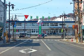 JR Kutchan Station and the street in front of the station