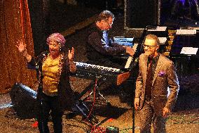 The Manhattan Transfer, Cheryl Bentyne, Alan Paul