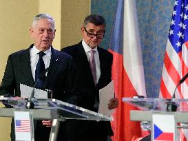 James Mattis, Andrej Babis