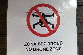 no drone zone sign, warning