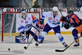 KAREL VEJMELKA, DALIMIL MIKYSKA, ANTTI ERKINJUNTTI