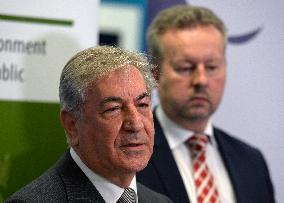 Karmenu Vella, Richard Brabec