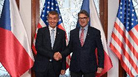 Andrej Babis, Rick Perry