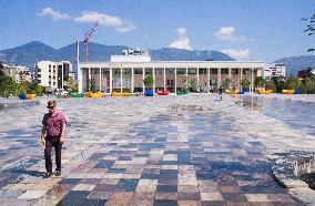 Tirana, National Theatre of Opera and Ballet of Albania (TKOB), Skanderbeg Square