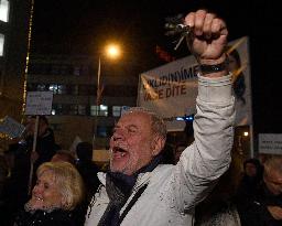 protest against PM Andrej Babis, poster Dita Protopopova