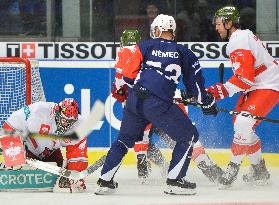 Vojtech Nemec, Jacob Smith