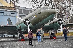 Douglas DC-3 military airliner called Dakota