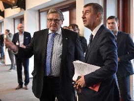 Andrej Babis, Jiri Behounek