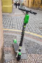 LimeBike Electric Scooter, Lime
