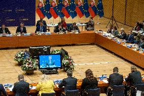 Friends of Cohesion, meeting