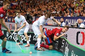 Lukas Veltsmid, Kevin Berry
