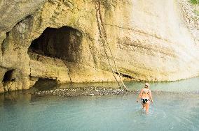 Hotova National Park, Lengarica River Canyon