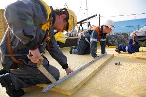 Roof insulation