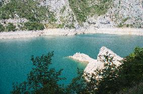 Mratinje Dam, Piva River, Lake Piva (Pivsko jezero)